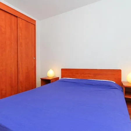 Rosa Apartamento Medulin